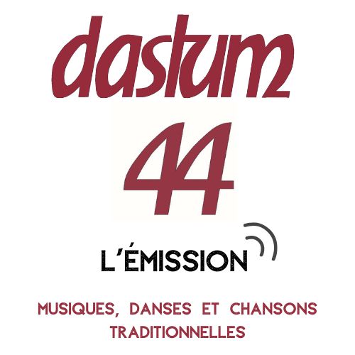 Artistes, archives et découvertes par Hugo et Barberine de l association de collecte et de préservation du patrimoine local, Dastum 44